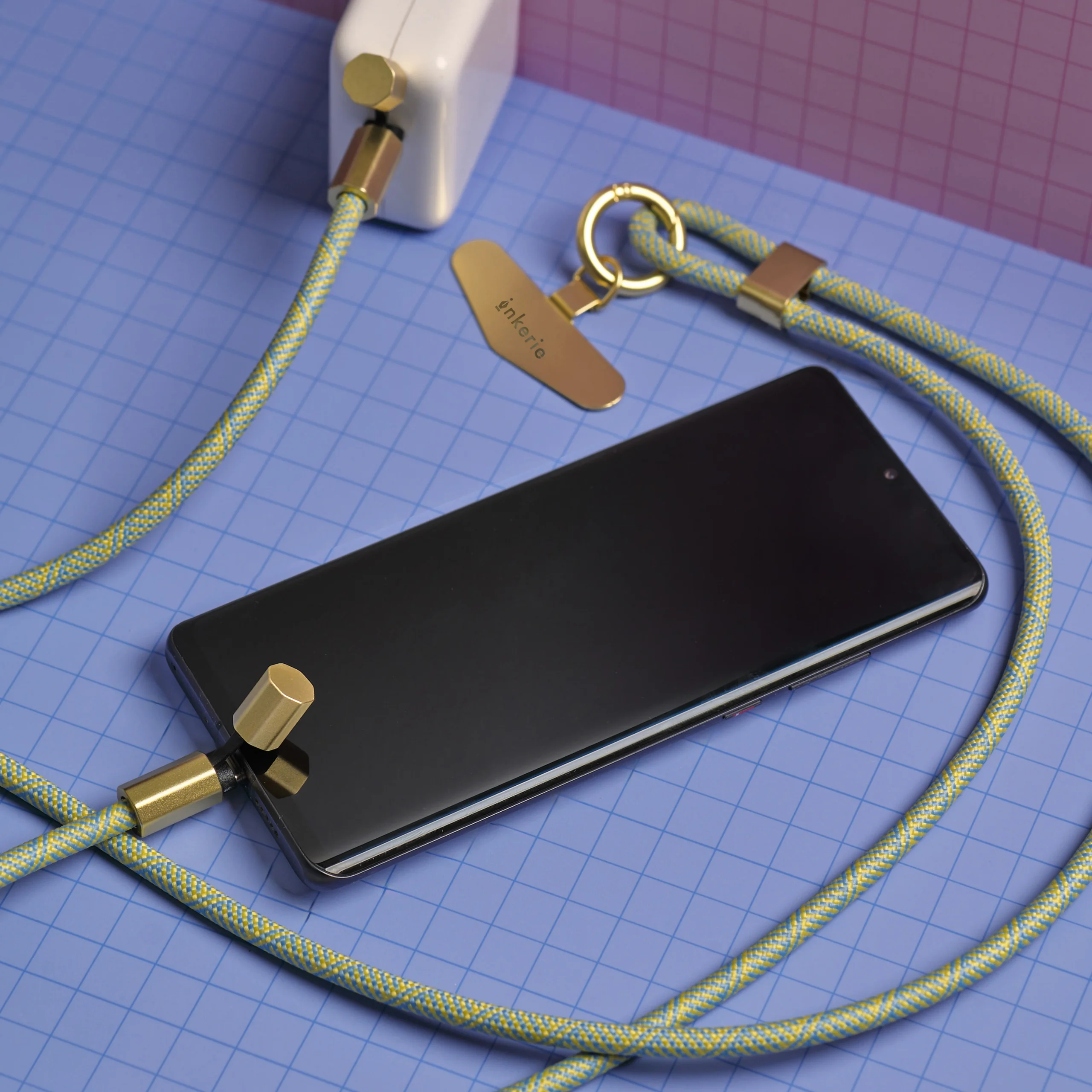 Lanière pour téléphone transportable avec câble de chargement - bleu – Image 3